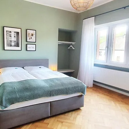 Luxury Burglay Ferienhaus